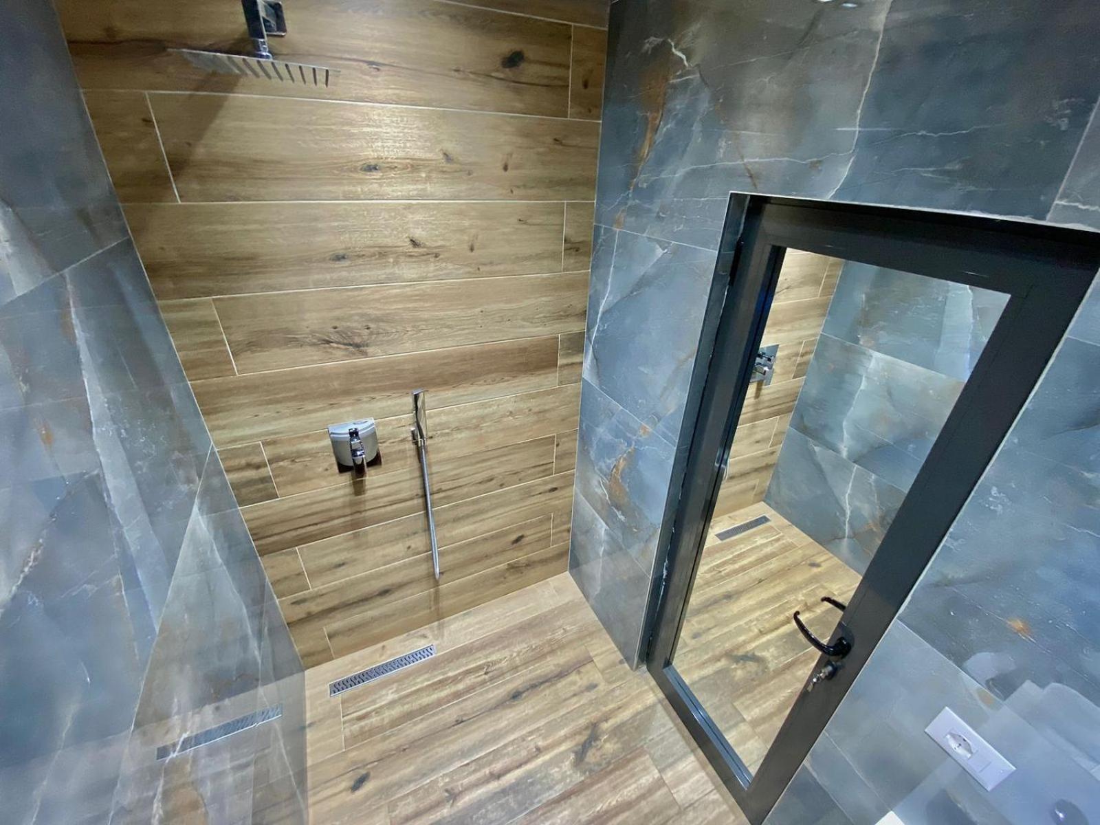 Mara Central Apartment 3 تيرانا المظهر الخارجي الصورة