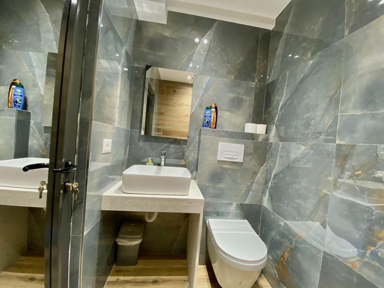Mara Central Apartment 3 تيرانا المظهر الخارجي الصورة